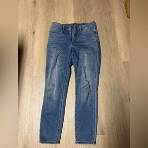 JCrew Size 28 Medium Wash Jeans
